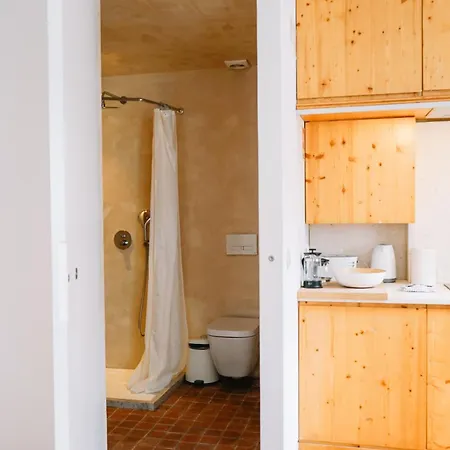 Samesame Living * Lisbon