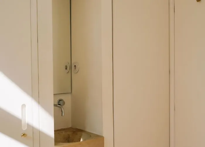 Samesame Living * Lisbon